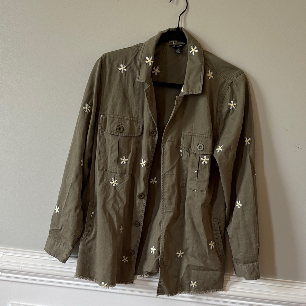 Versona Utility Jacket with embroidered Daisies Size Small